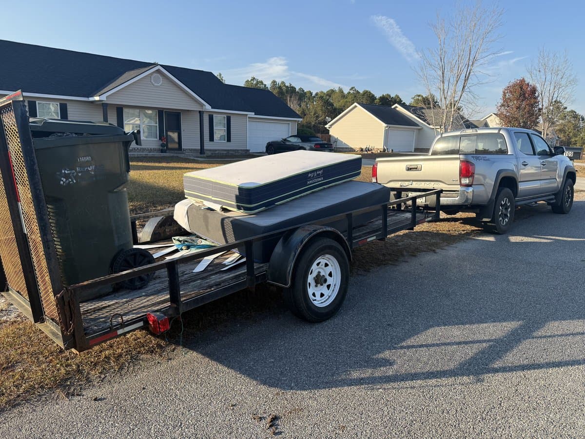 Mattress and furniture removal in Springfield GA